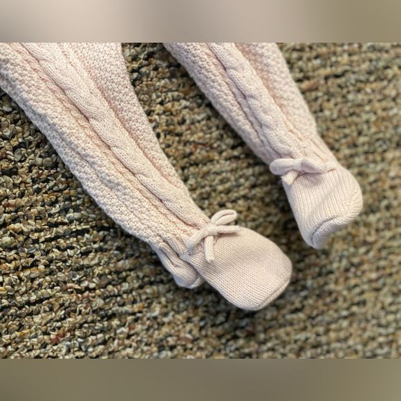 Max Studio Baby Knit Romper fur hoodie Blush pink one Piece - Picture 6 of 10